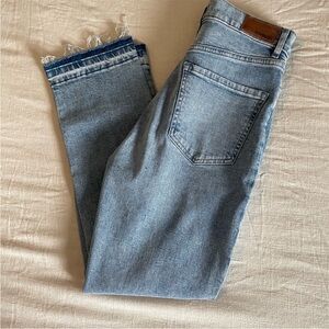 NWT Express mom jean super high rise size 2R scandi girl Jeans slim straight